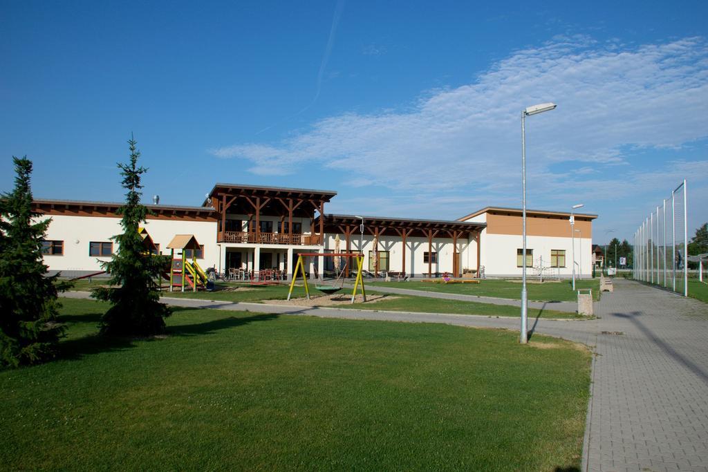 Hotel Sportovni Areal Horni Pocaply Exterior foto